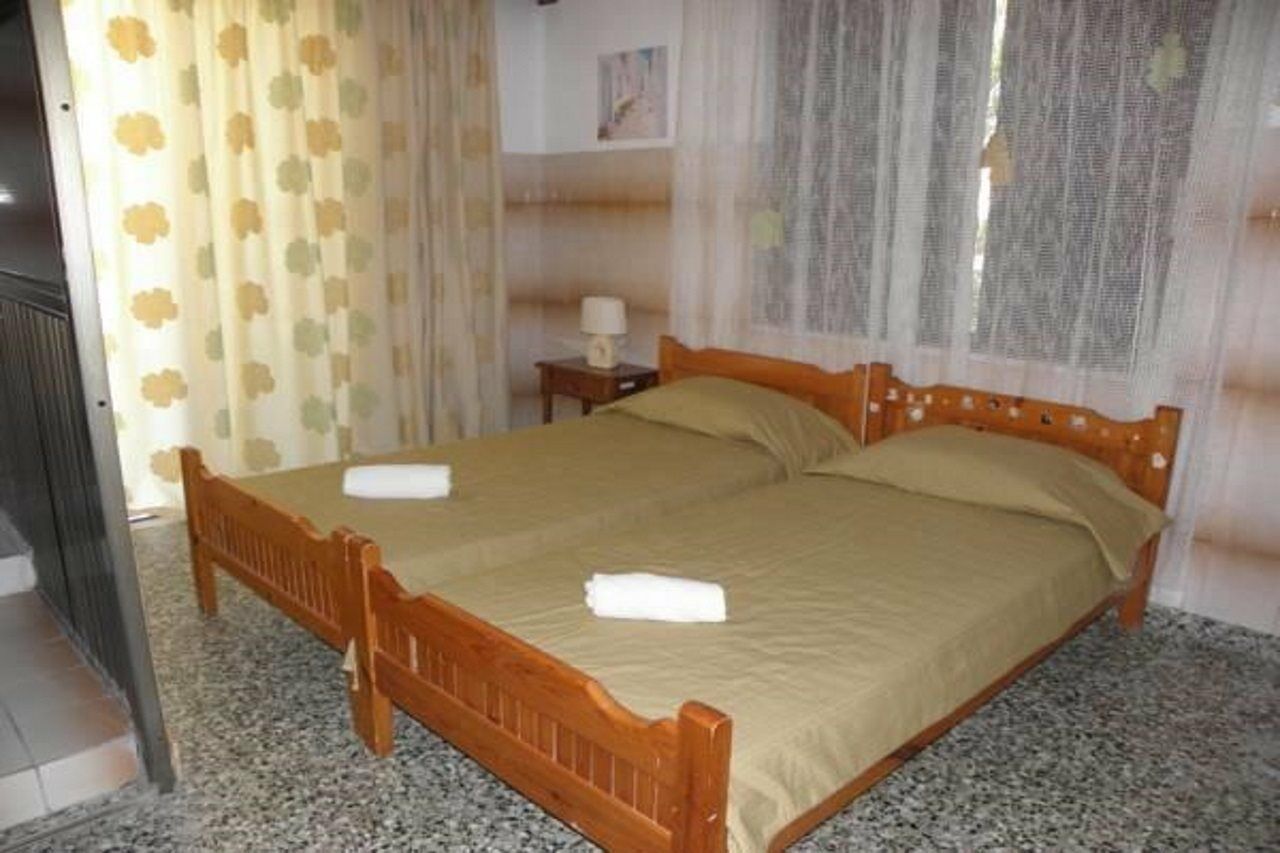 Afroditi Pension Archangelos  Exterior foto